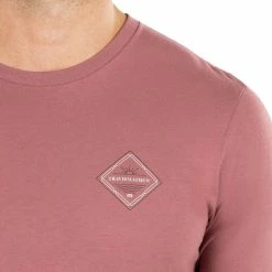 Travis Mathew Pick Up Line Tee -Shoes Sales Shop travis mathew pick up line tee roan rouge 03 16613.1671650386